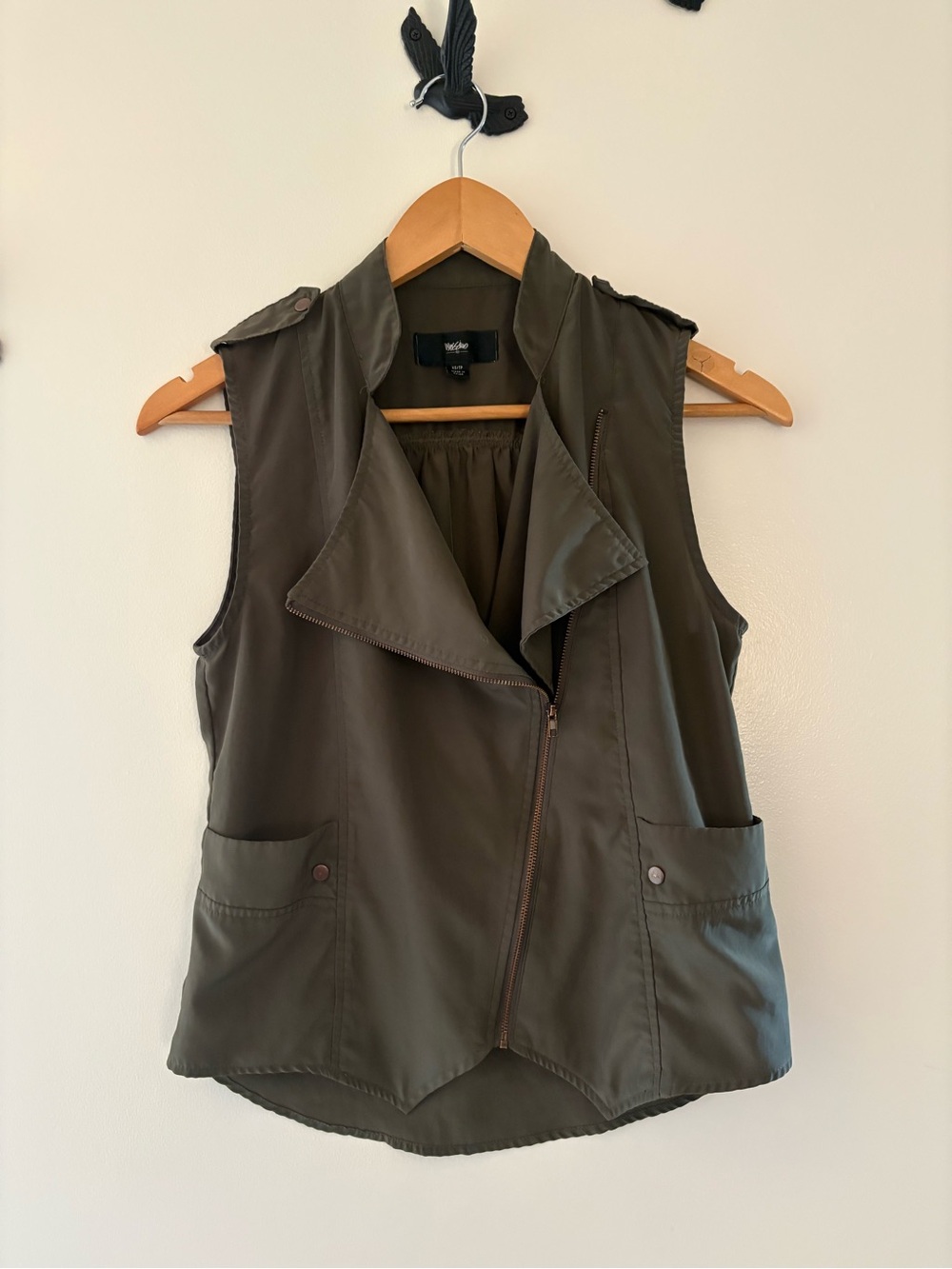 Mossimo Sleeveless Utility Tank/Vest - Olive Green